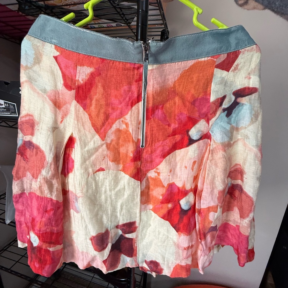Ann Taylor Red and Pink Floral Skater Skirt - Picture 2 of 3
